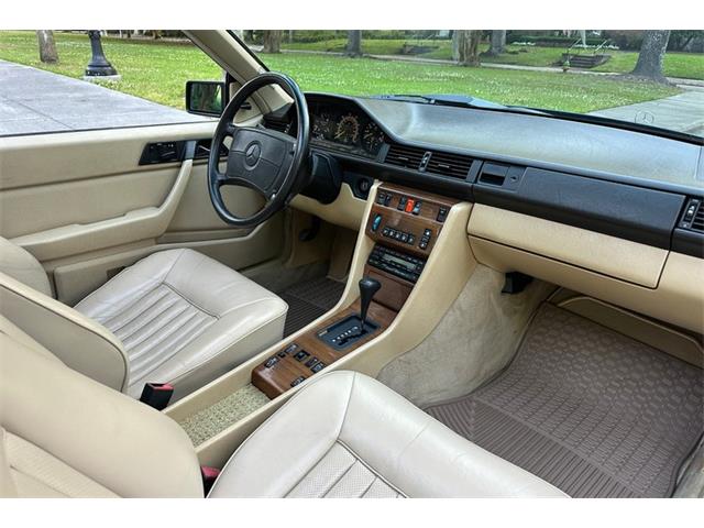 1988 Mercedes-Benz 300CE (CC-2066889) for sale in Savannah, Georgia