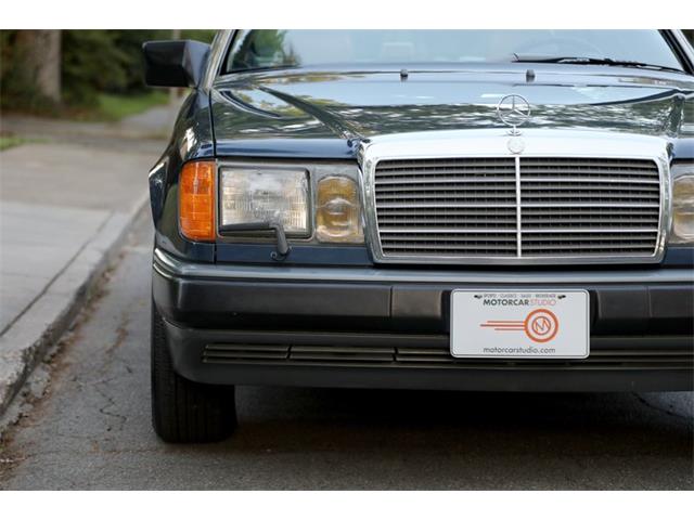 1988 Mercedes-Benz 300CE (CC-2066889) for sale in Savannah, Georgia