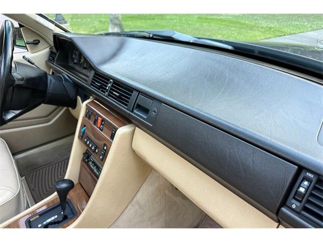 1988 Mercedes-Benz 300CE (CC-2066889) for sale in Savannah, Georgia