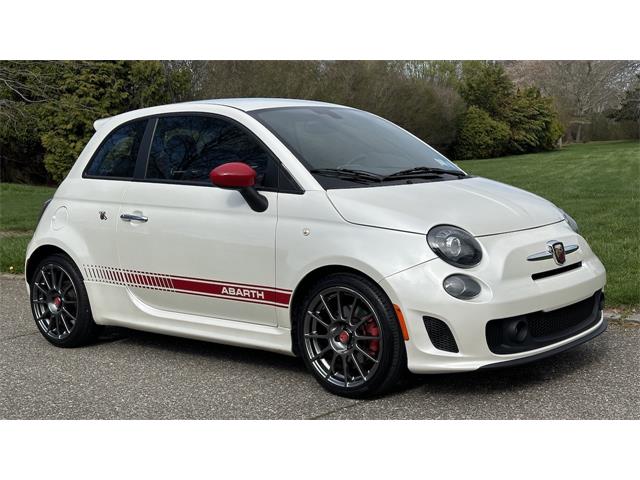 2017 Fiat 500 Abarth (CC-2066915) for sale in Southampton, New York