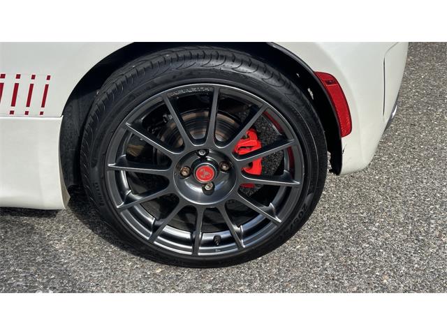 2017 Fiat 500 Abarth (CC-2066915) for sale in Southampton, New York