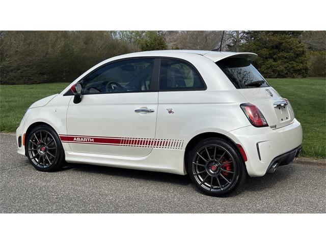 2017 Fiat 500 Abarth (CC-2066915) for sale in Southampton, New York