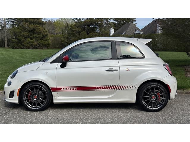 2017 Fiat 500 Abarth (CC-2066915) for sale in Southampton, New York