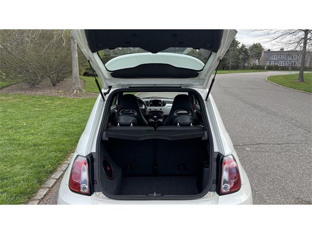 2017 Fiat 500 Abarth (CC-2066915) for sale in Southampton, New York