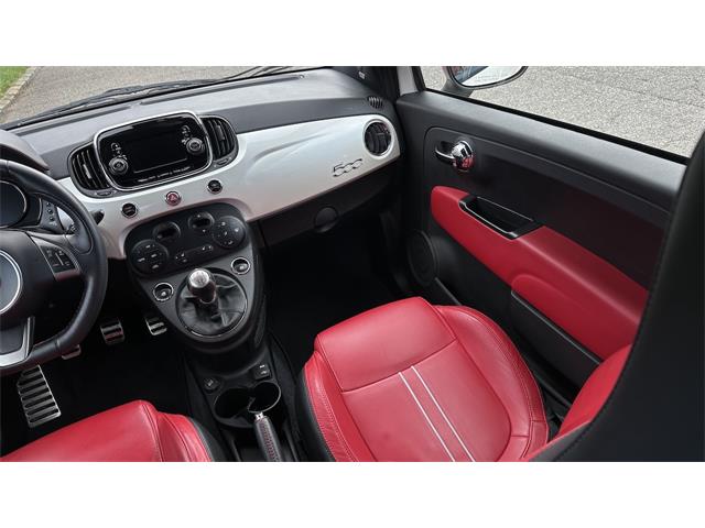 2017 Fiat 500 Abarth (CC-2066915) for sale in Southampton, New York