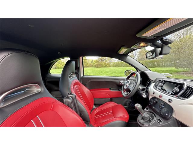 2017 Fiat 500 Abarth (CC-2066915) for sale in Southampton, New York