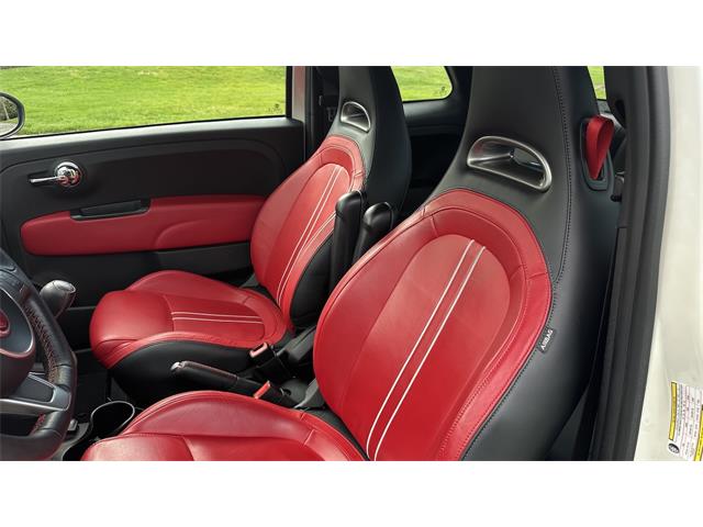2017 Fiat 500 Abarth (CC-2066915) for sale in Southampton, New York