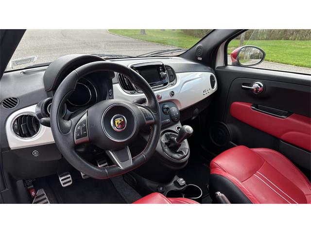 2017 Fiat 500 Abarth (CC-2066915) for sale in Southampton, New York