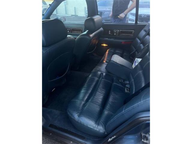 1993 Cadillac Fleetwood (CC-2067094) for sale in Cadillac, Michigan