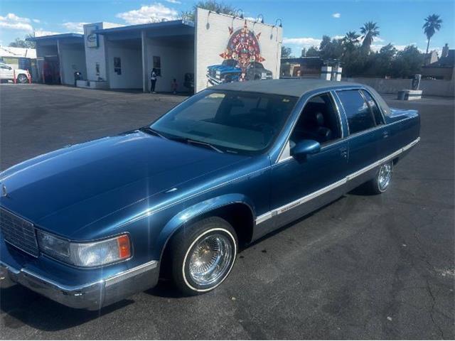1993 Cadillac Fleetwood (CC-2067094) for sale in Cadillac, Michigan