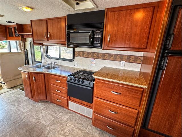2008 Fleetwood Terra (CC-2067168) for sale in Ramsey, Minnesota