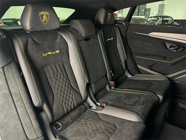 2023 Lamborghini Urus (CC-2067182) for sale in Huntington Station, New York