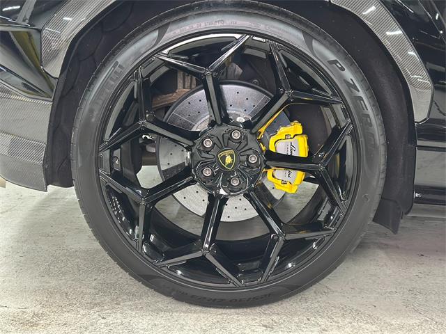 2023 Lamborghini Urus (CC-2067182) for sale in Huntington Station, New York