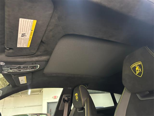 2023 Lamborghini Urus (CC-2067182) for sale in Huntington Station, New York