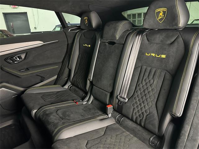 2023 Lamborghini Urus (CC-2067182) for sale in Huntington Station, New York