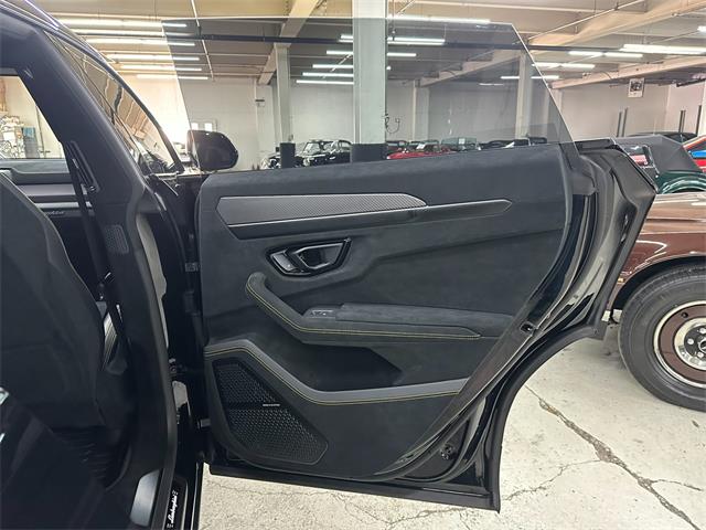 2023 Lamborghini Urus (CC-2067182) for sale in Huntington Station, New York