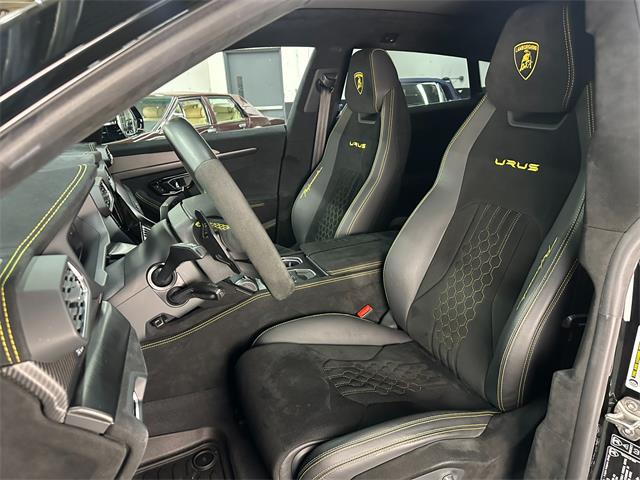 2023 Lamborghini Urus (CC-2067182) for sale in Huntington Station, New York