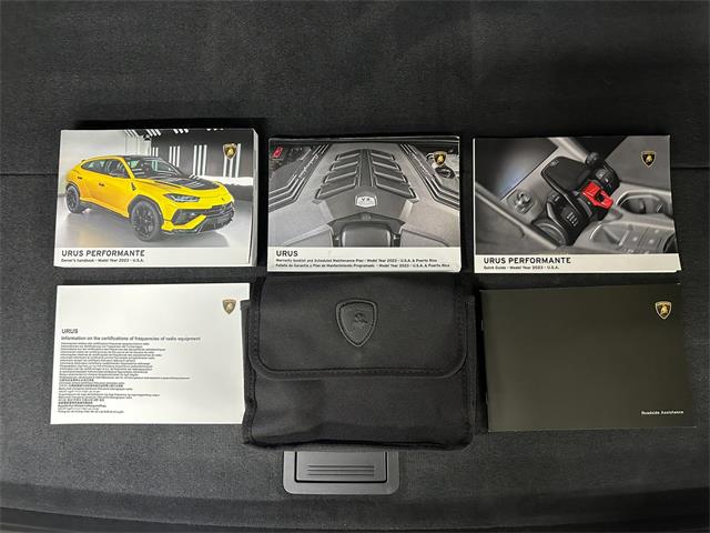 2023 Lamborghini Urus (CC-2067182) for sale in Huntington Station, New York
