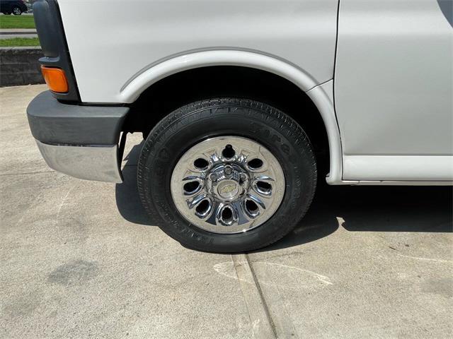 2010 Chevrolet Express (CC-2067185) for sale in Hilton, New York