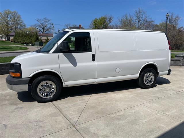 2010 Chevrolet Express (CC-2067185) for sale in Hilton, New York