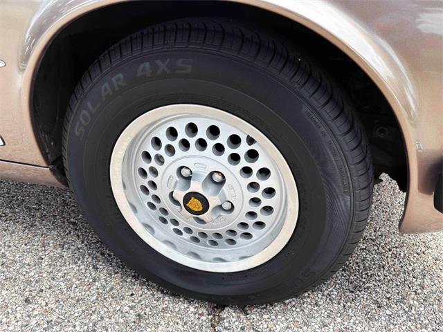 1985 Jaguar XJ (CC-2067210) for sale in Carey, Illinois