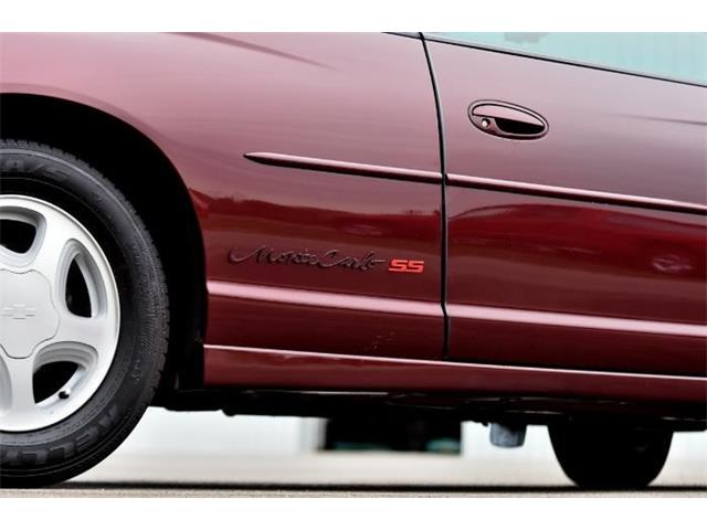 2001 Chevrolet Monte Carlo (CC-2067308) for sale in Manistee, Michigan