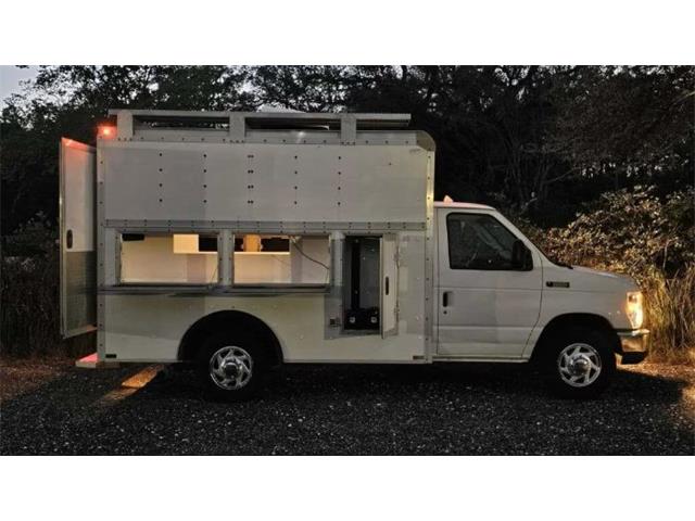 2008 Ford E350 (CC-2067396) for sale in Cadillac, Michigan