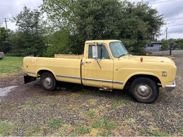 1972 International 1210 (CC-2067400) for sale in Cadillac, Michigan