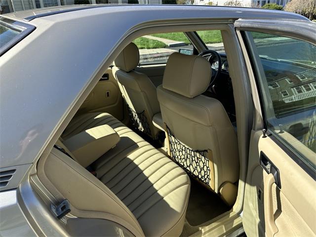 1992 Mercedes-Benz 190 (CC-2067432) for sale in Hingham, Massachusetts