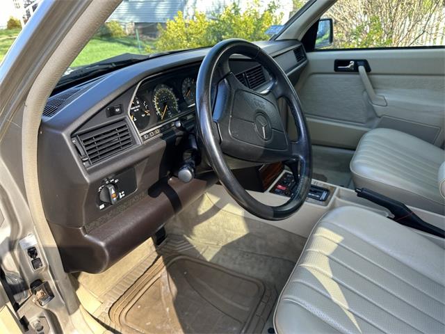 1992 Mercedes-Benz 190 (CC-2067432) for sale in Hingham, Massachusetts