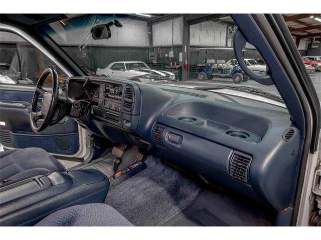 1995 Chevrolet Suburban (CC-2067615) for sale in Sherman, Texas