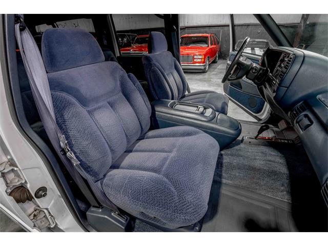 1995 Chevrolet Suburban (CC-2067615) for sale in Sherman, Texas
