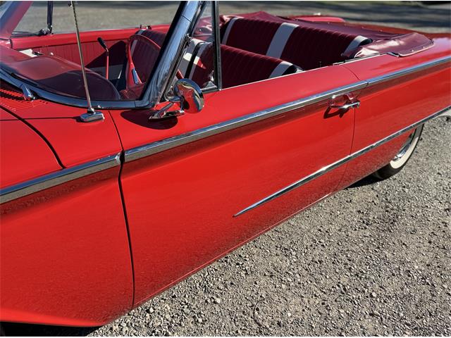 1960 Ford Sunliner (CC-2067619) for sale in Grass Valley, California