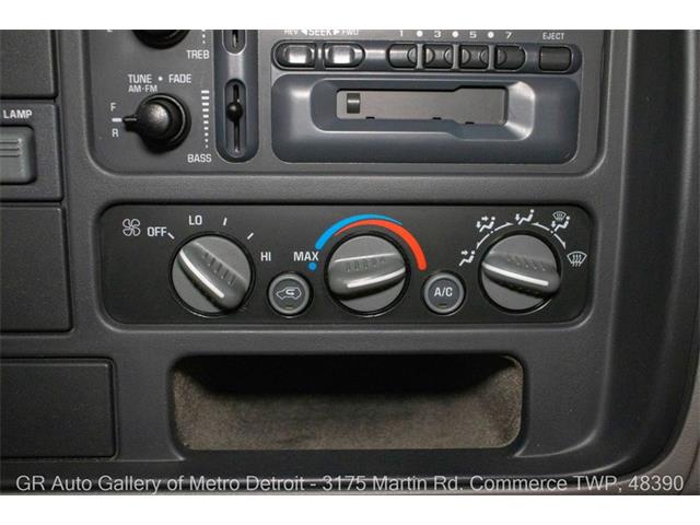 1996 Chevrolet K-2500 (CC-2067636) for sale in Kentwood, Michigan