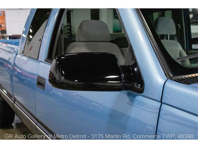 1996 Chevrolet K-2500 (CC-2067636) for sale in Kentwood, Michigan