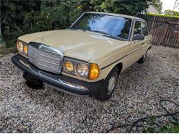 1977 Mercedes-Benz 300D (CC-2067728) for sale in Cadillac, Michigan