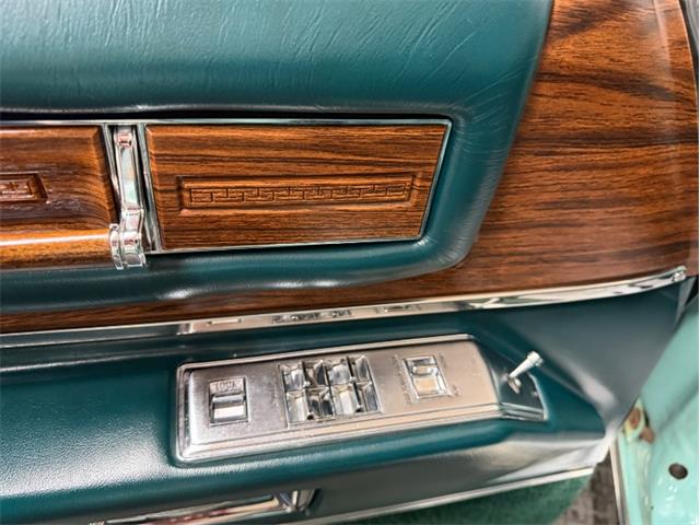 1976 Cadillac Sedan DeVille (CC-2067764) for sale in Mundelein, Illinois