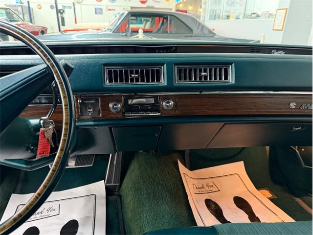 1976 Cadillac Sedan DeVille (CC-2067764) for sale in Mundelein, Illinois