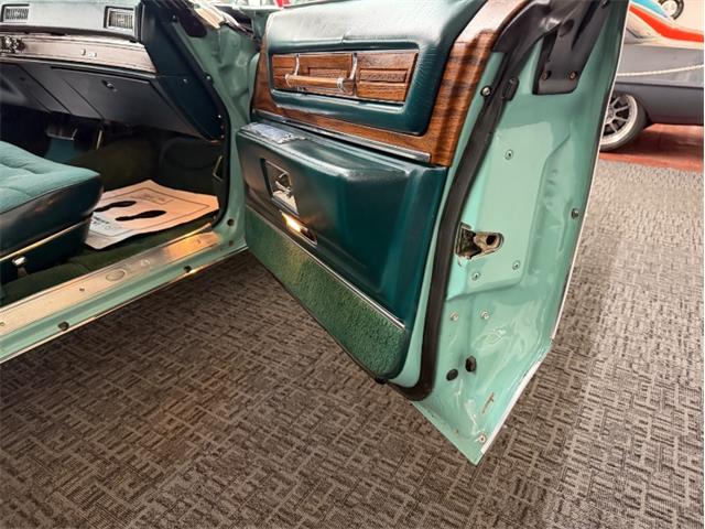 1976 Cadillac Sedan DeVille (CC-2067764) for sale in Mundelein, Illinois