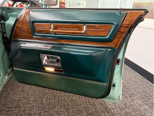 1976 Cadillac Sedan DeVille (CC-2067764) for sale in Mundelein, Illinois