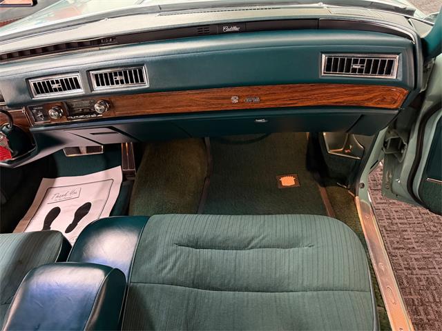 1976 Cadillac Sedan DeVille (CC-2067764) for sale in Mundelein, Illinois