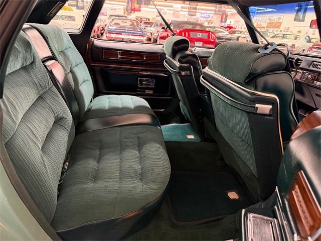 1976 Cadillac Sedan DeVille (CC-2067764) for sale in Mundelein, Illinois