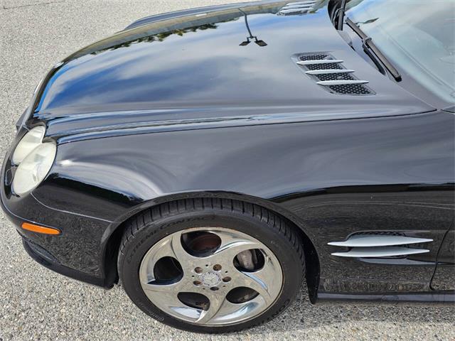2004 Mercedes-Benz SL-Class (CC-2067790) for sale in Woodland Hills, California