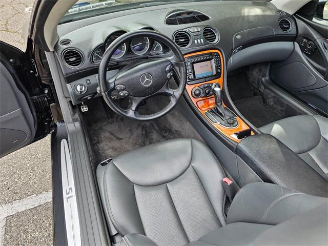 2004 Mercedes-Benz SL-Class (CC-2067790) for sale in Woodland Hills, California