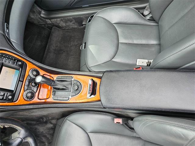 2004 Mercedes-Benz SL-Class (CC-2067790) for sale in Woodland Hills, California