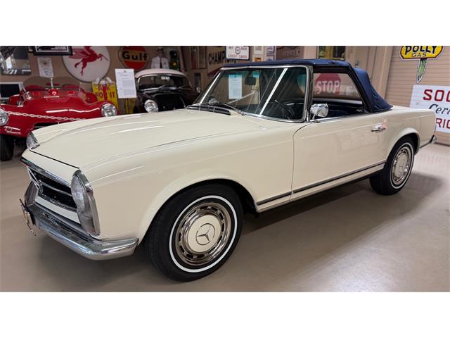 1967 Mercedes-Benz 230SL (CC-2067844) for sale in Biloxi, Mississippi