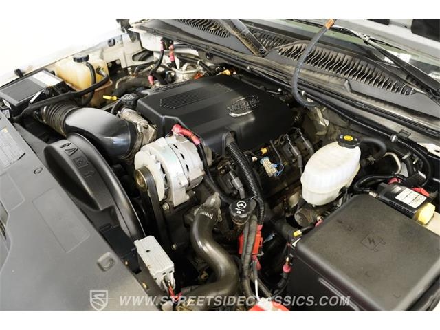 2004 Chevrolet Suburban (CC-2067895) for sale in Mesa, Arizona