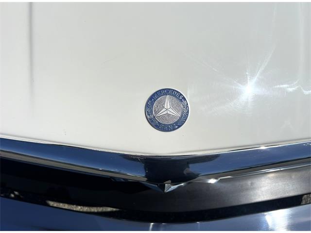 1985 Mercedes-Benz 380SL (CC-2067949) for sale in Hingham, Massachusetts