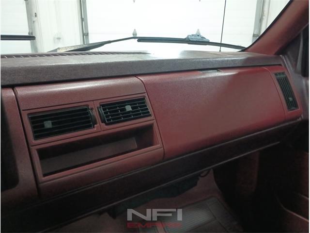 1988 Chevrolet C/K 2500 (CC-2067952) for sale in North East, Pennsylvania