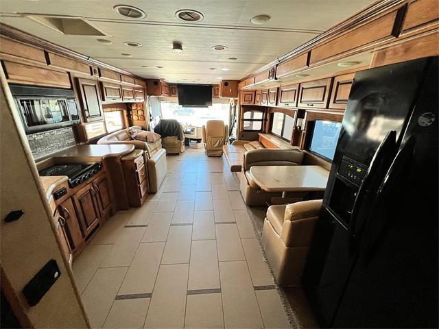 2012 Monaco Knight (CC-2068095) for sale in Palm Desert , California